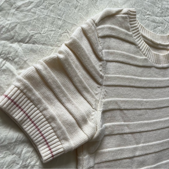 Kit and Ace Merino Wool T-Shirt Sweater - Picture 6 of 8